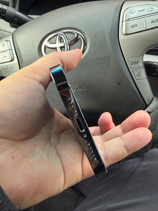 IPHONE 12 pro продам срочно торг есть