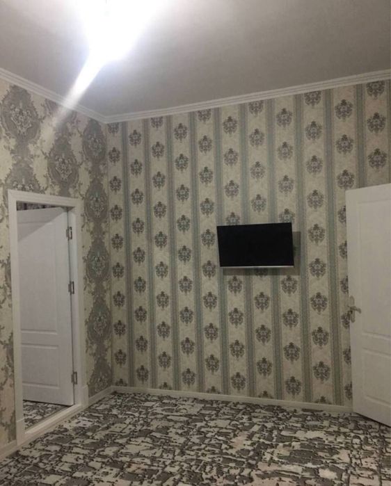 Тез ва арзон нархда 3 хонали гиштли квартира сотилади