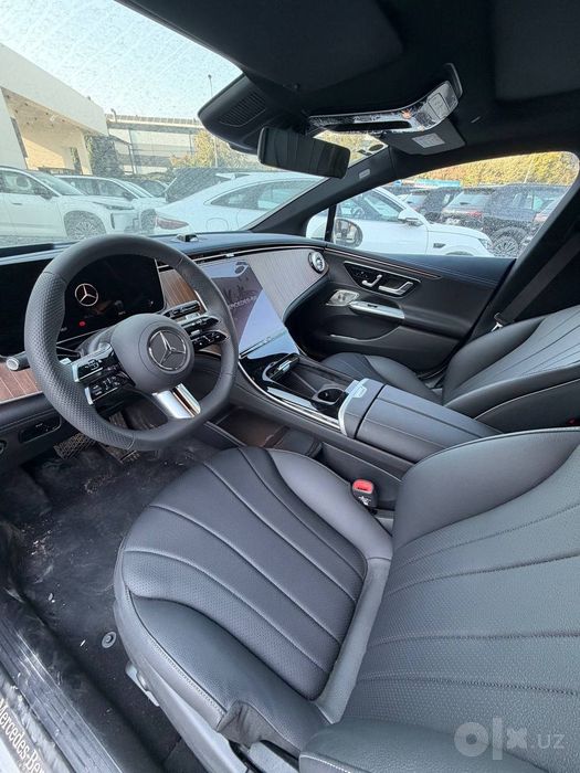 **Mercedes Benz EQE 500 4 matic
