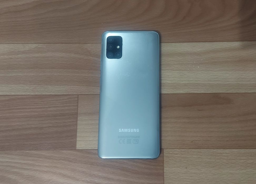 Samsung A51 хорошо состояние