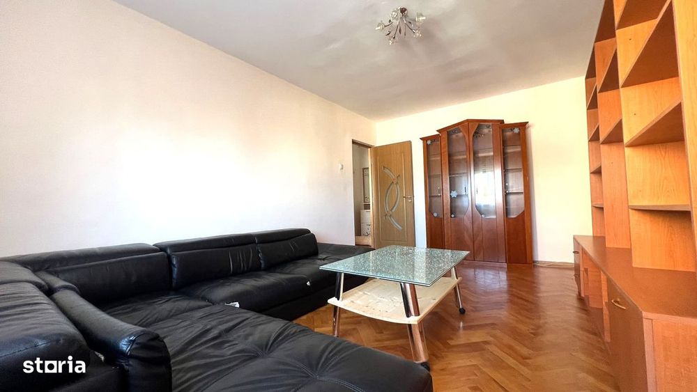 Apartament cu 3 camere de închiriat – Micalaca 300, zona Supeco