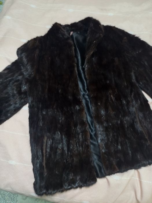 Продам натуральную щубку