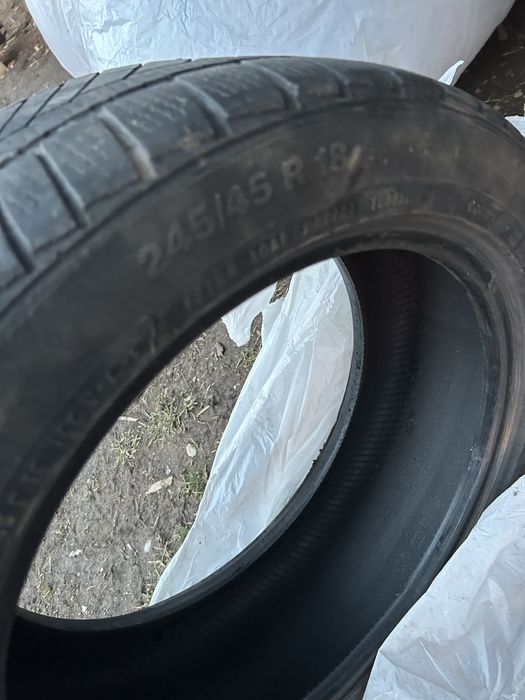 Anvelope iarnă 245/45 R18 Continental – set 4 bucăți