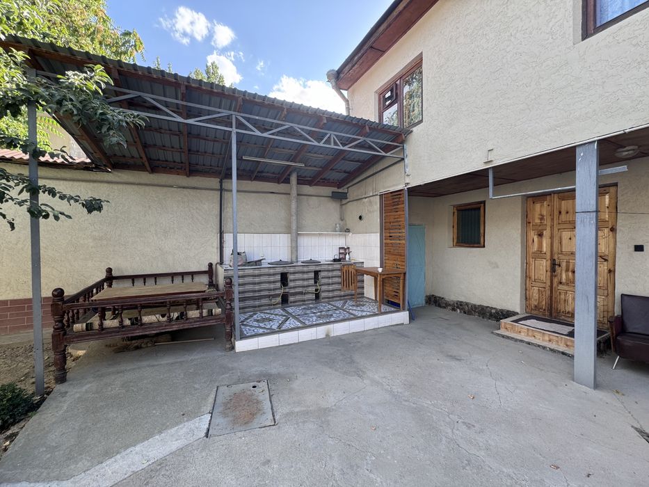 Продаётся дом участок