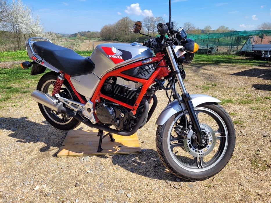 Motocicleta Honda CB 450S 15600km