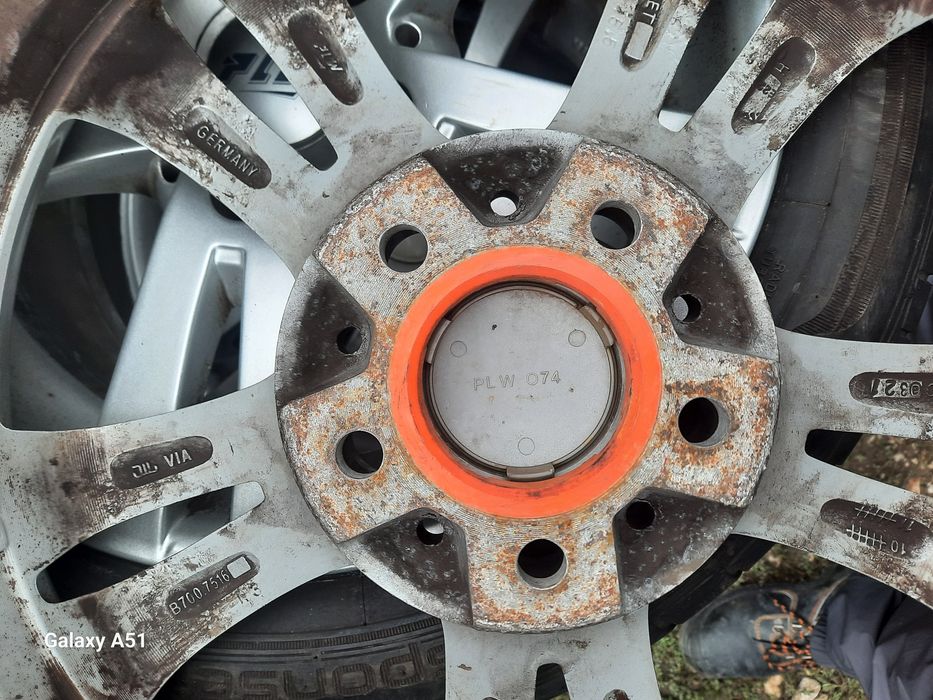 Ляти джанти с гуми. Мерцедес 5×112,16цола