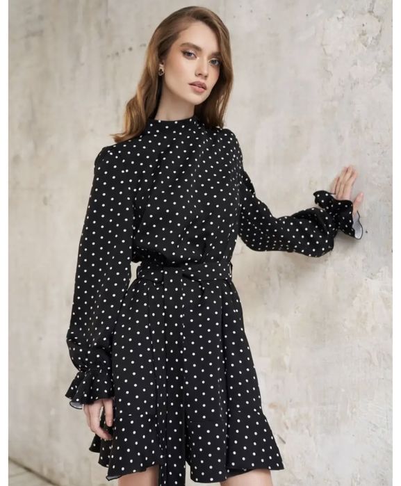 Продам одежду по 4000