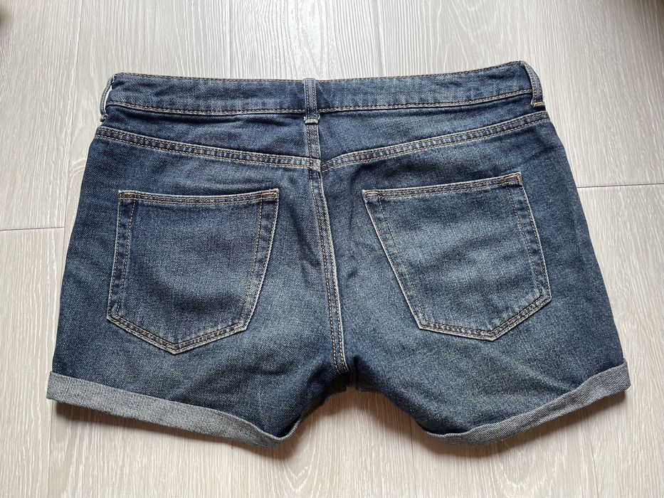Шорты H&M  женские