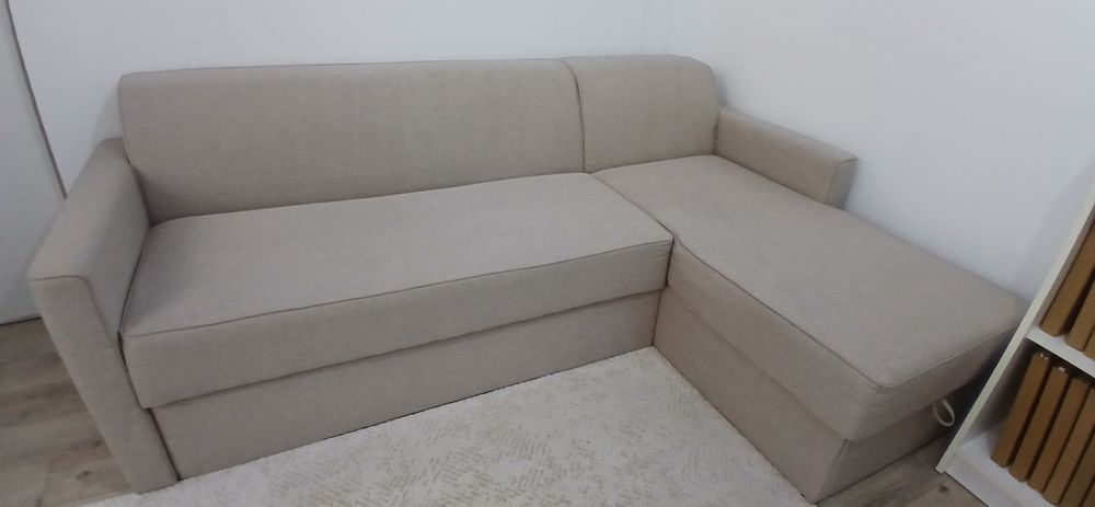 Canapea modulara