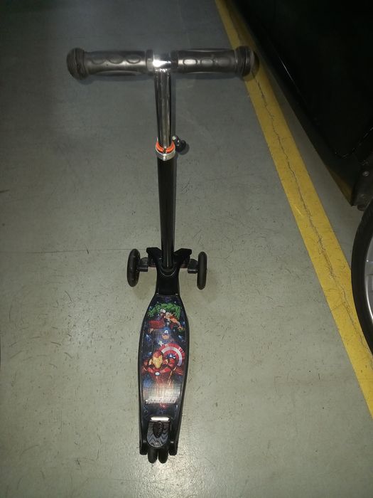 Продам детский самокат