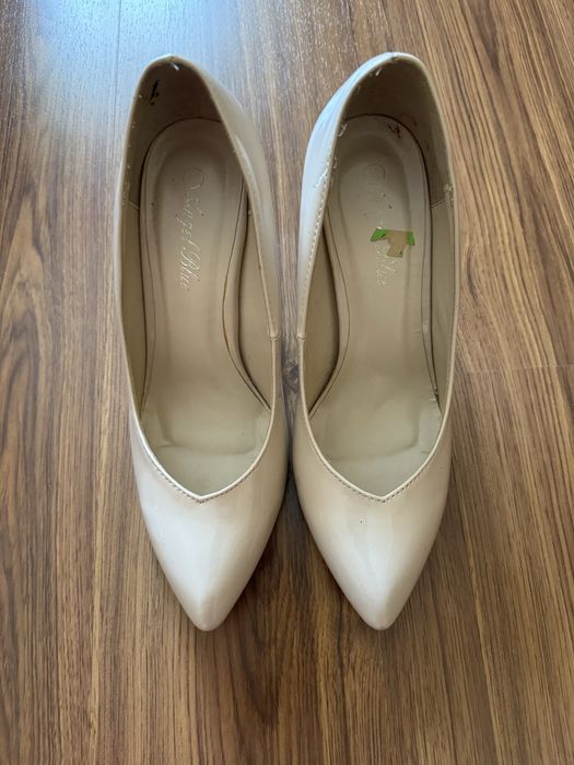 Pantofi Stiletto Nude