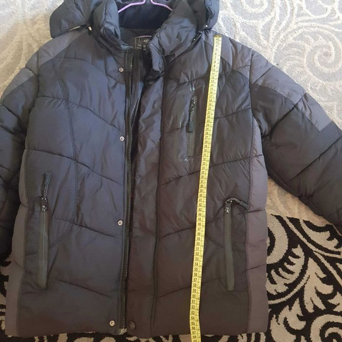 Куртка теплая на  мальчика 13-15 лет