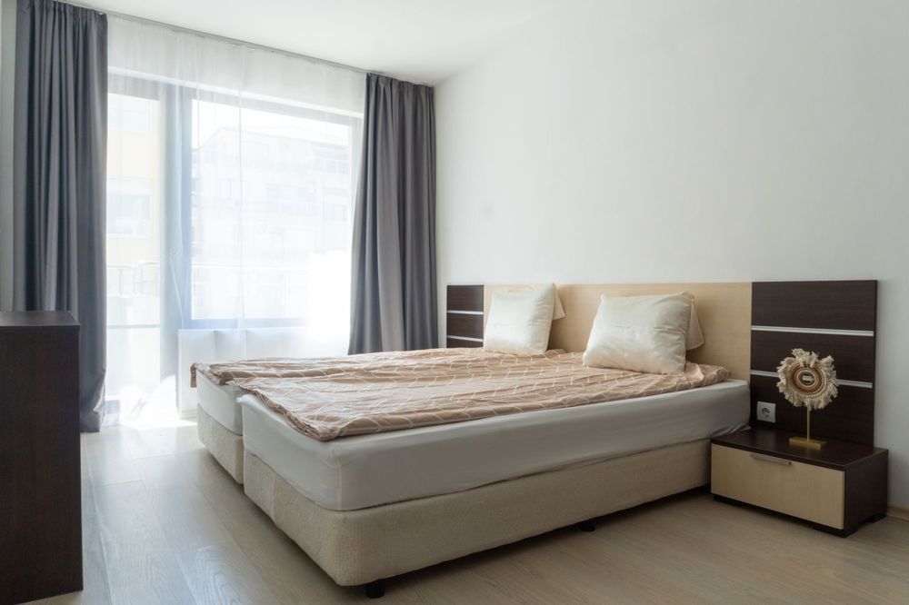 Дава се под наем Тристаен апартамент в Поморие - 100 кв.м за 612 € - Снимка #12