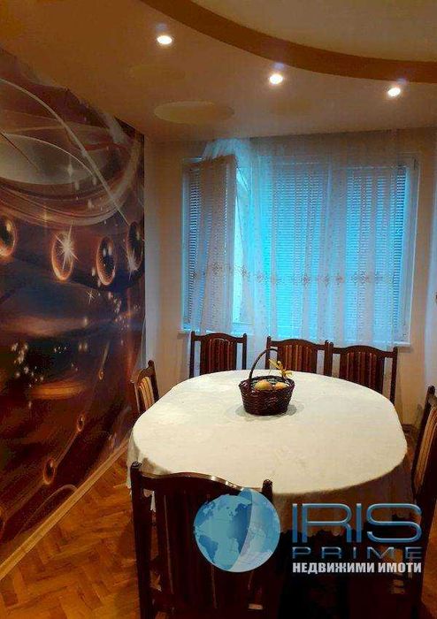 Продава се Етаж от къща в Шумен, Пожарната - 106 кв.м за 1925 €/кв.м - Снимка #4