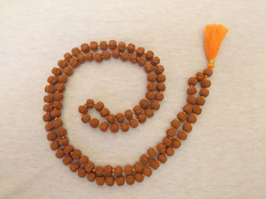 Coliere rudraksha naturale hand made