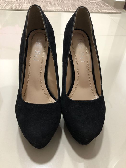 Pantofi negri cu toc, marimea 36