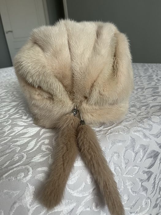 Продам шапку норковую