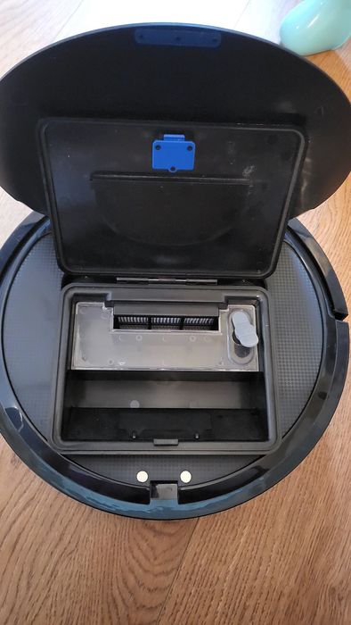 Ayсo прахосмукачка робот