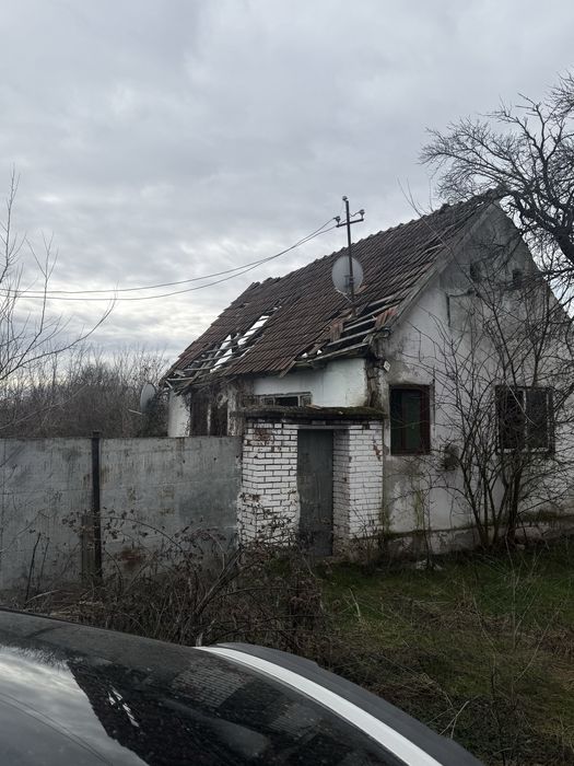 Casa de vanzare in Rapsig judetul arad 1400m.p