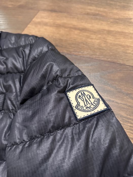 Moncler Gamme Bleu - мъжко пухено яке