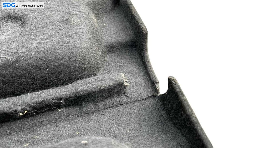 Polita Tavita Capac Portbagaj Skoda Octavia 2 Hatchback 2004 - 2013 (Lipsa Snururi) Cod 1Z5867769 [LC0328]
