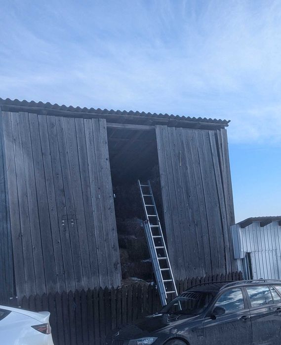 Vand baloti fan, lucerna, trifoi (cantitati mari)