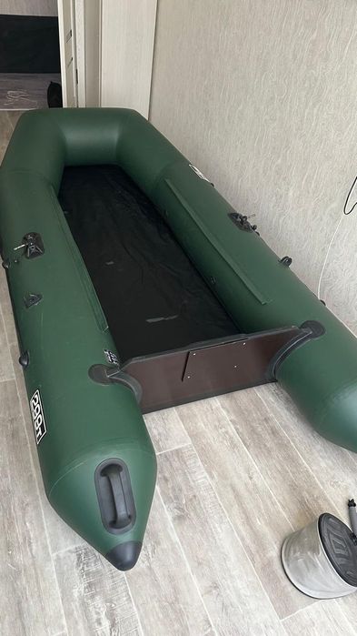 Продам лодку в хорошем  состоянии