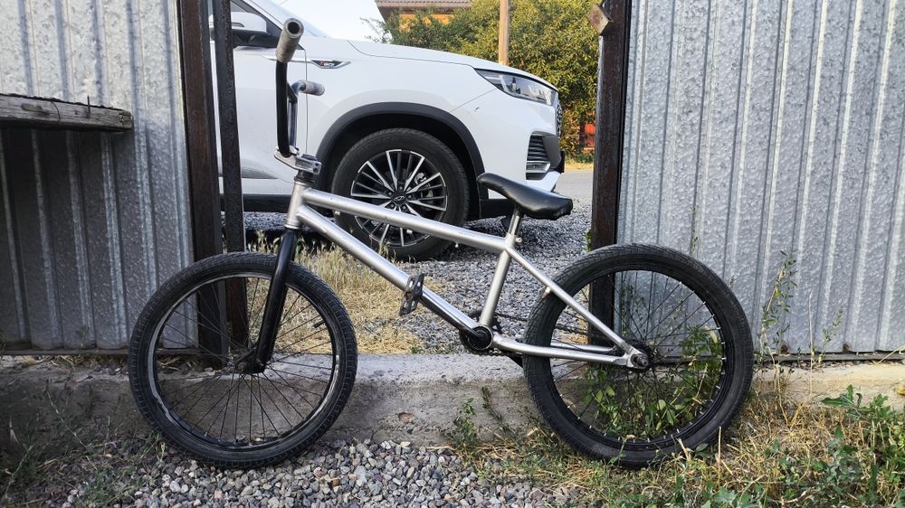 Продам велосипед BMX на ходу