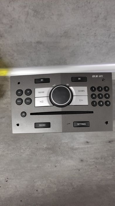 Радио за Опел Зафира