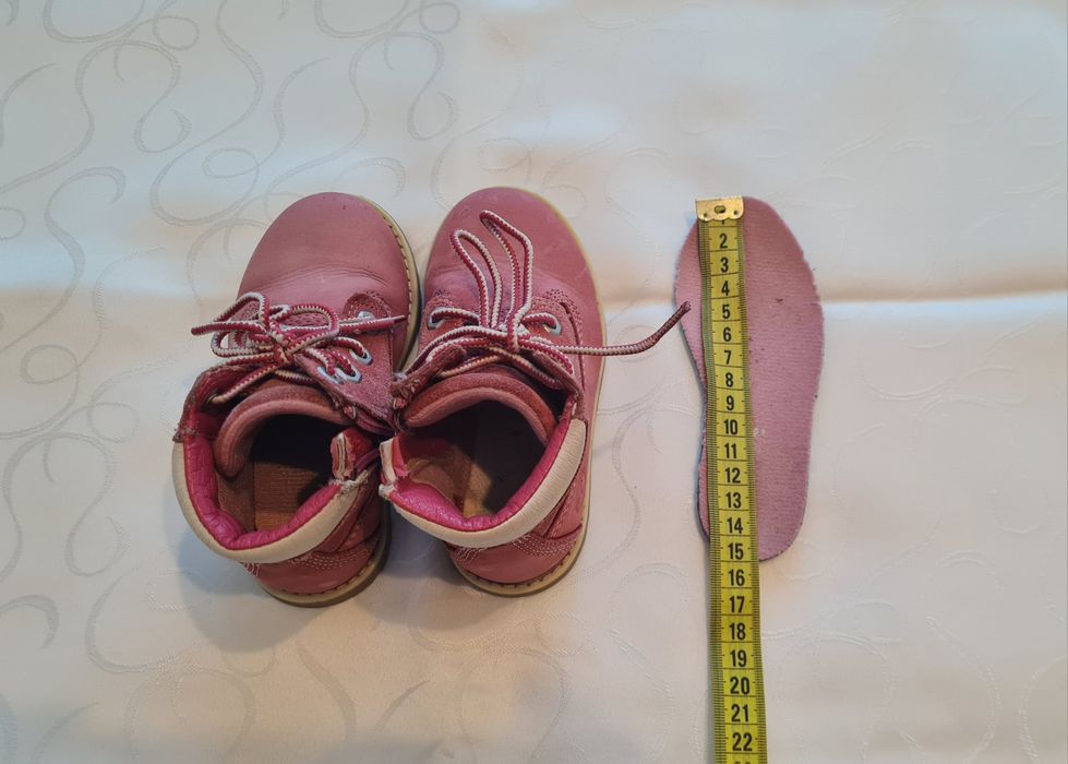 Ghetute Timberland marimea 24