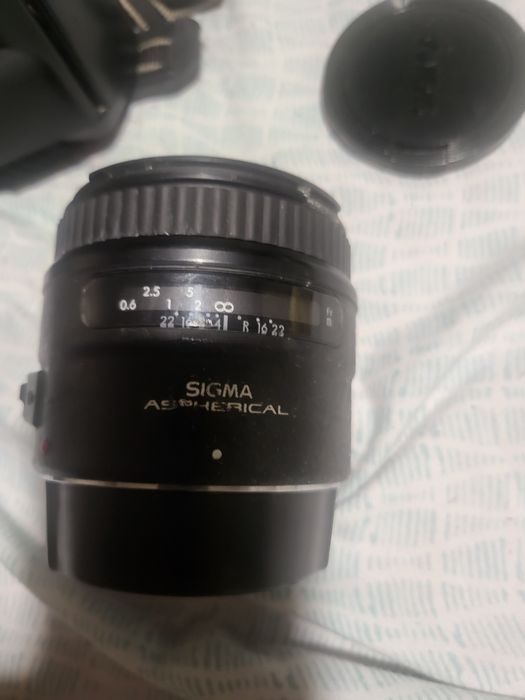 Фотоапарат Canon screen модел