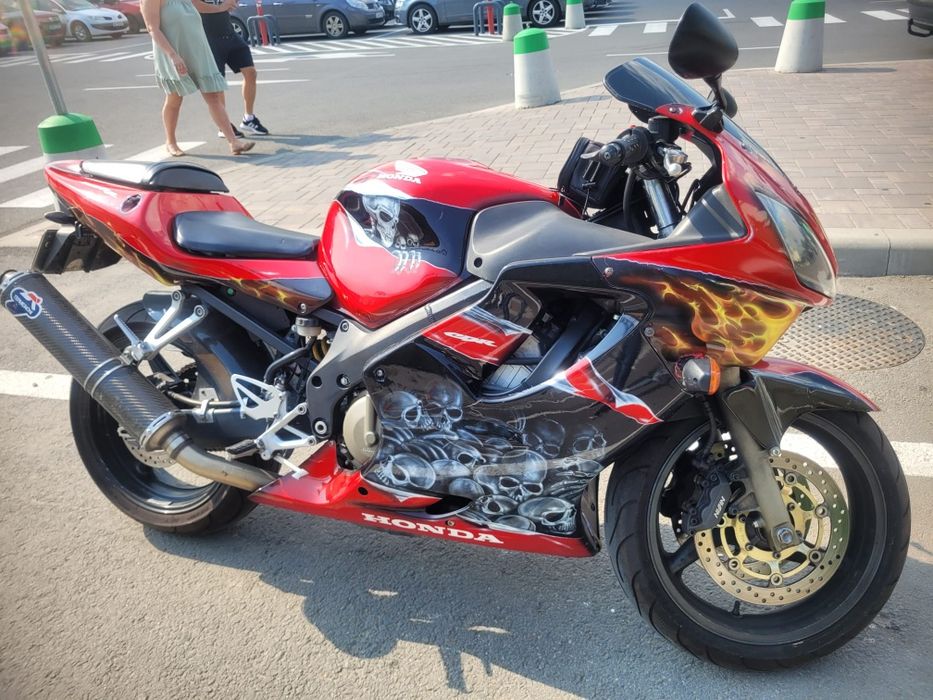 Motocicleta Honda F4i  600