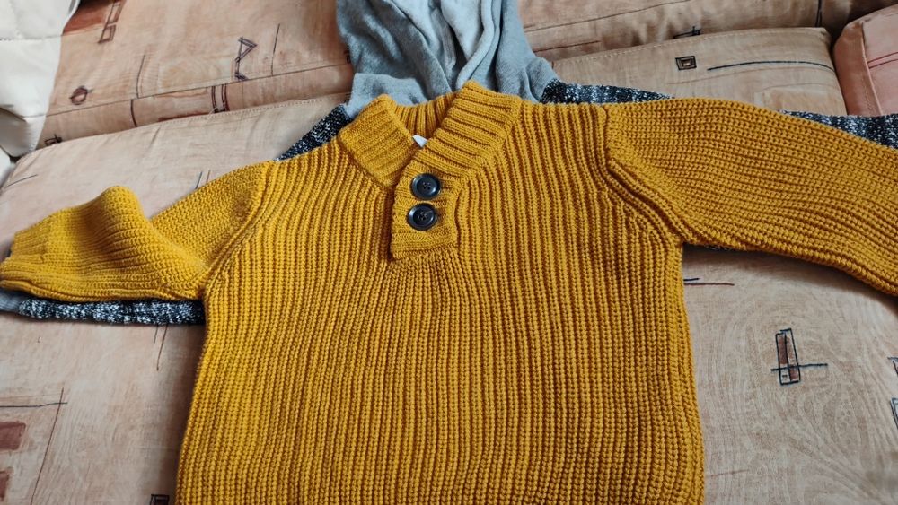 Лот запазени дрешки 80-86