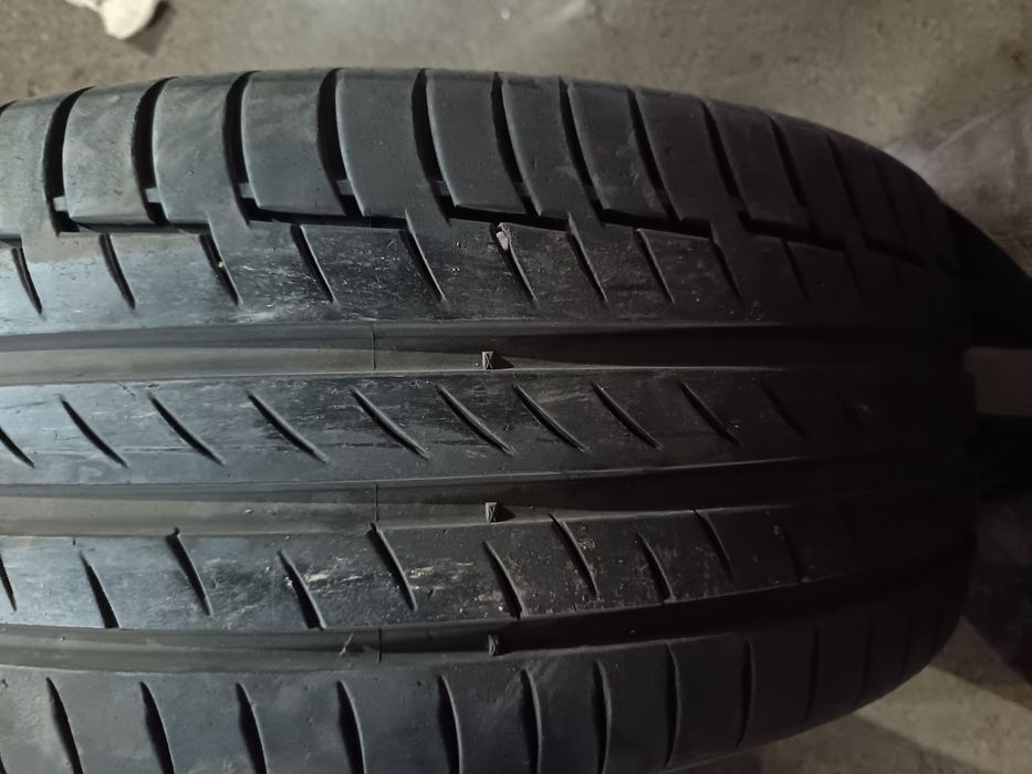 Continental285/45/R22 Y XL