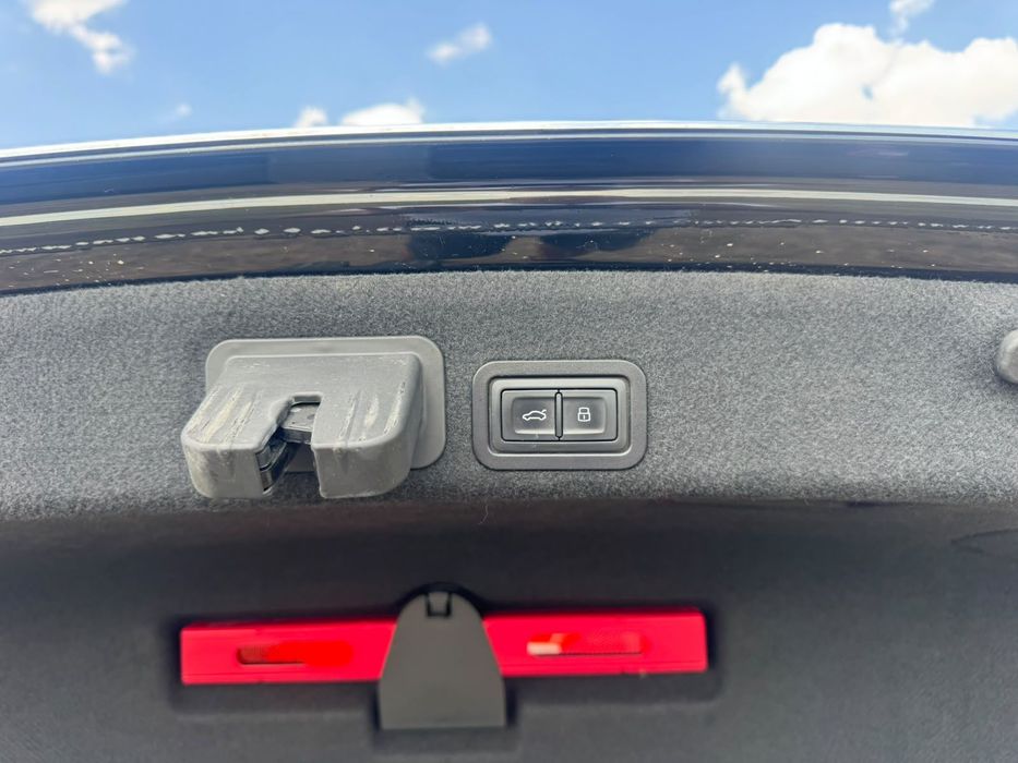 Audi A6 Limuzina Audi A6Sline quatro 2017 automat motor 3.0 diesel distribuție schimbat