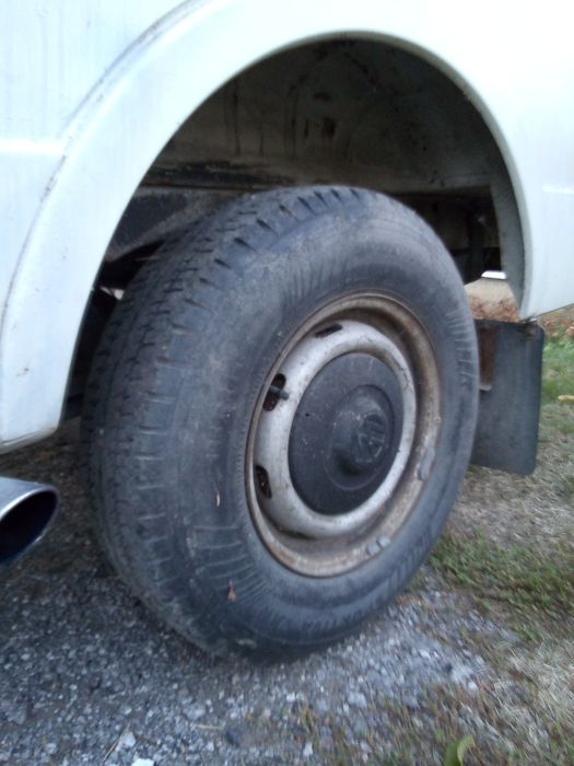 Фолксваген LT 31 D Дълга база,хидравлика на волана нови гуми обслужен.