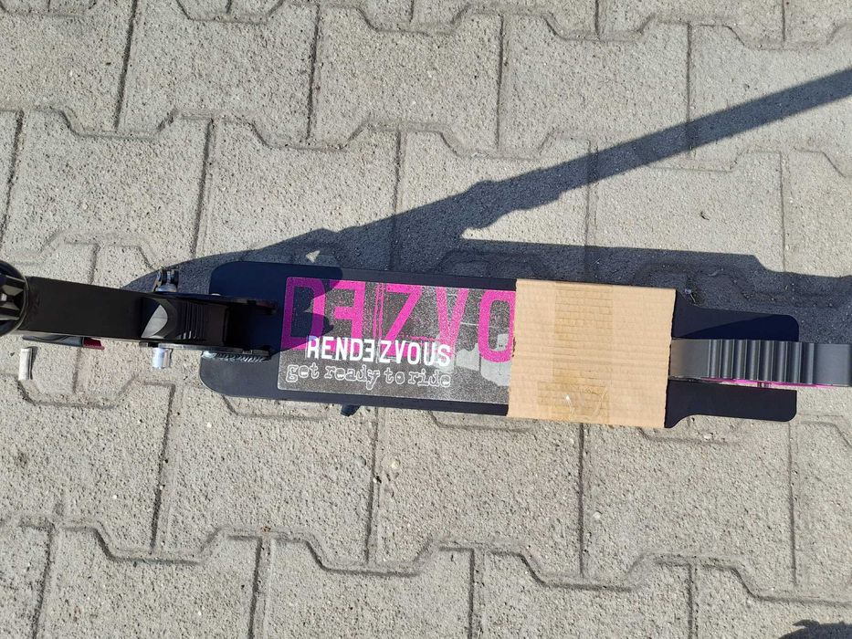 BYOX Детска тротинетка RENDEVOUS