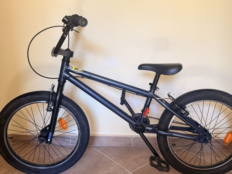 Продавам колело BMX 20