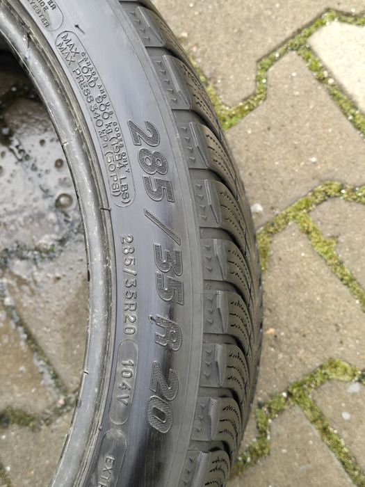 285 35 20 Michelin