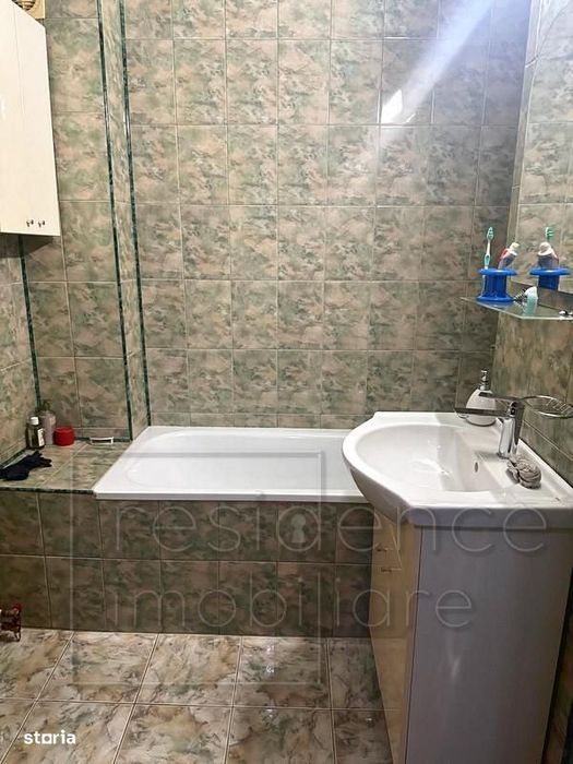 Apartament 2 camere separate,  Gherla, zona Parcul Mic