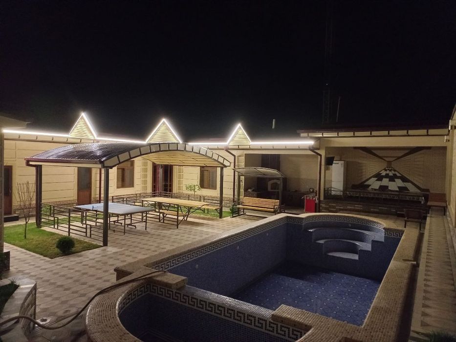 Oq tosh dacha ijara kunlik Quyoshga yaqin joyda