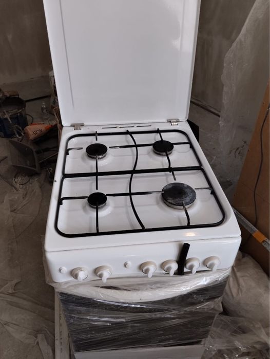 Газовая плита Indesit