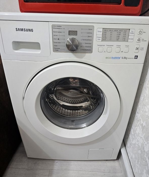 Отдам стиральную машину Samsung