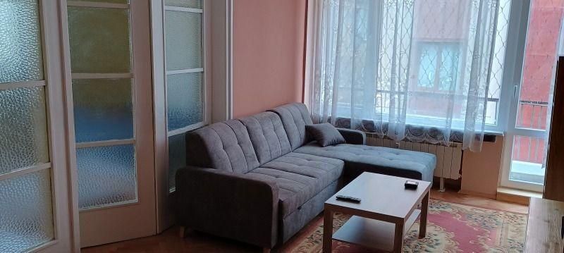 Двустаен апартамент под наем в центъра на София, 2216568