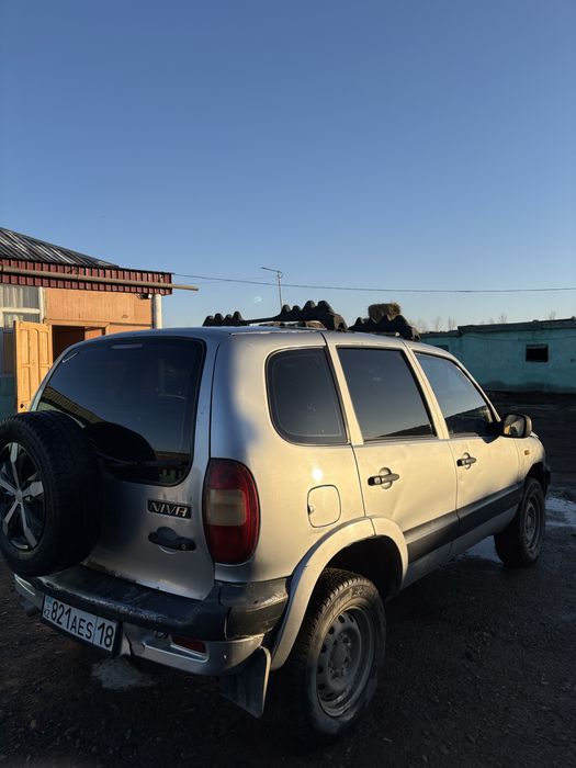 Шевроле нива 2006 года