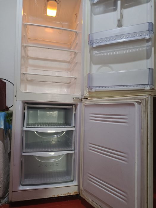 Холодильник сассунг