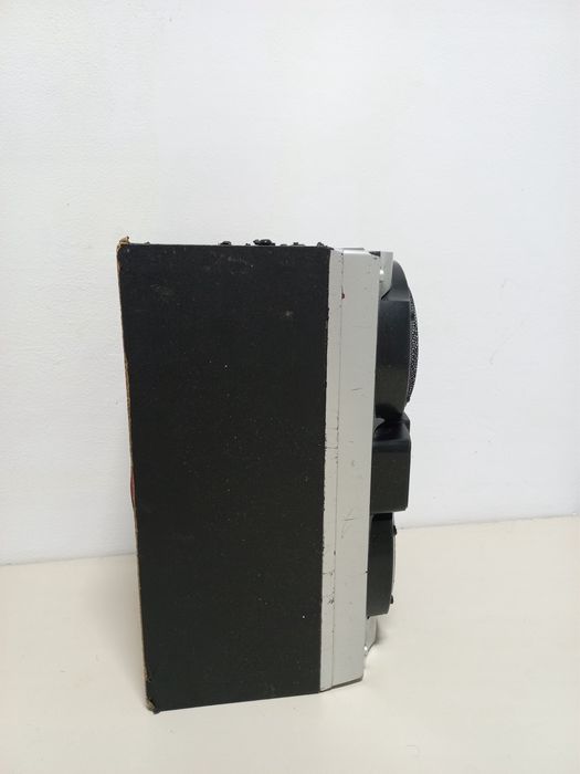 Vand boxa Sony ss-rg490