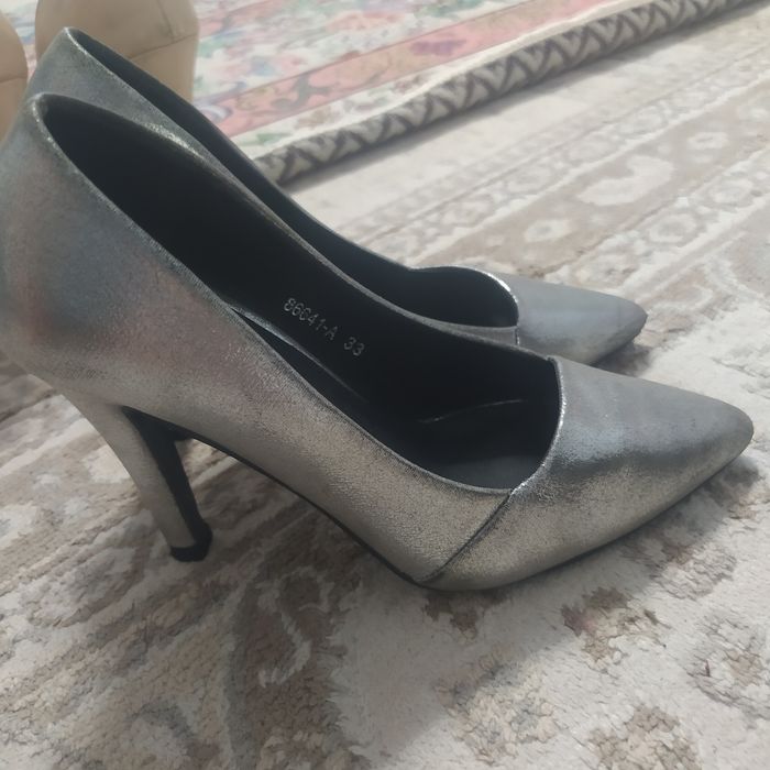 Продаю туфли срочно