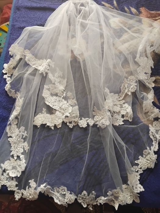 Vînd rochie de mireasa