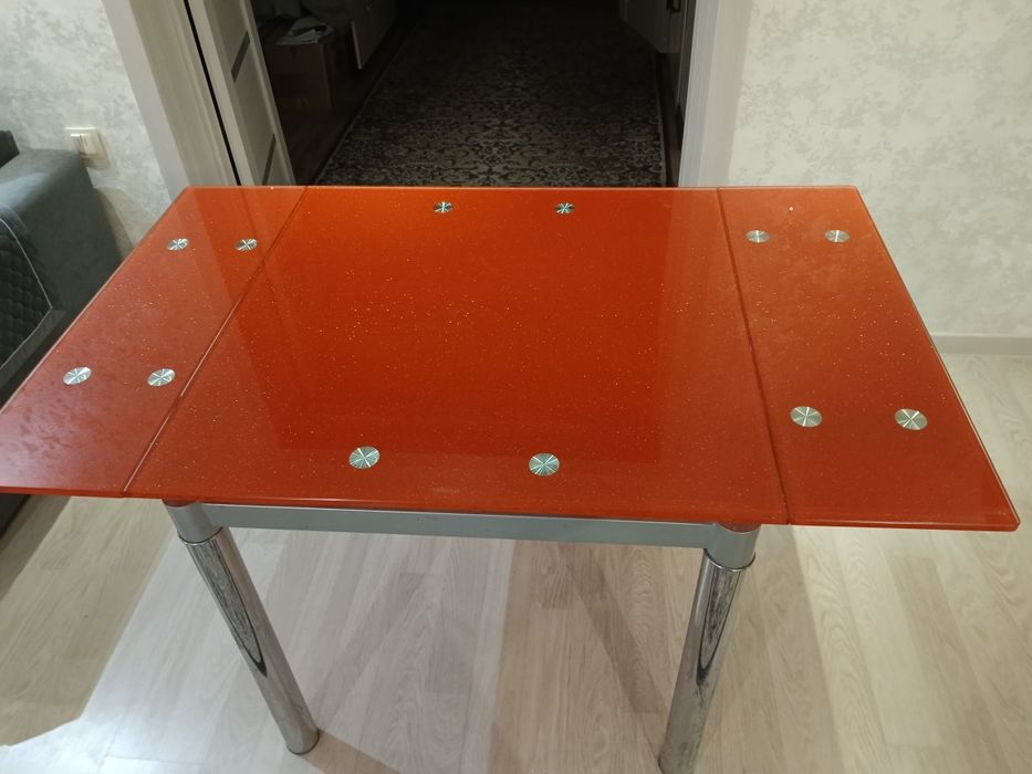 Стол кухонный стекло крепкое